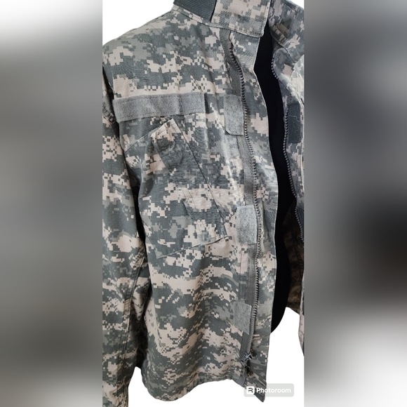 US Army Camo Jacket unisex small - Picture 2 of 9